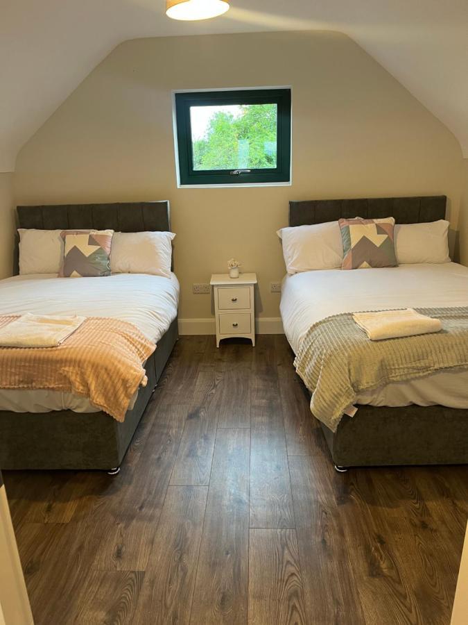 Oakwell Holiday Village Ramelton Exterior photo