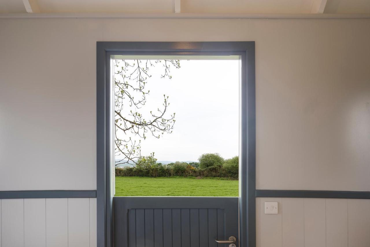 Oakwell Holiday Village Ramelton Exterior photo